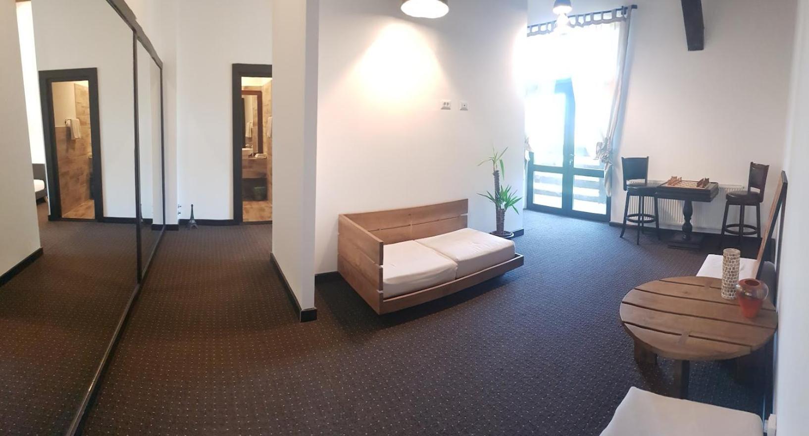 Pension Casa Drumetului Piatra Neamt Bagian luar foto