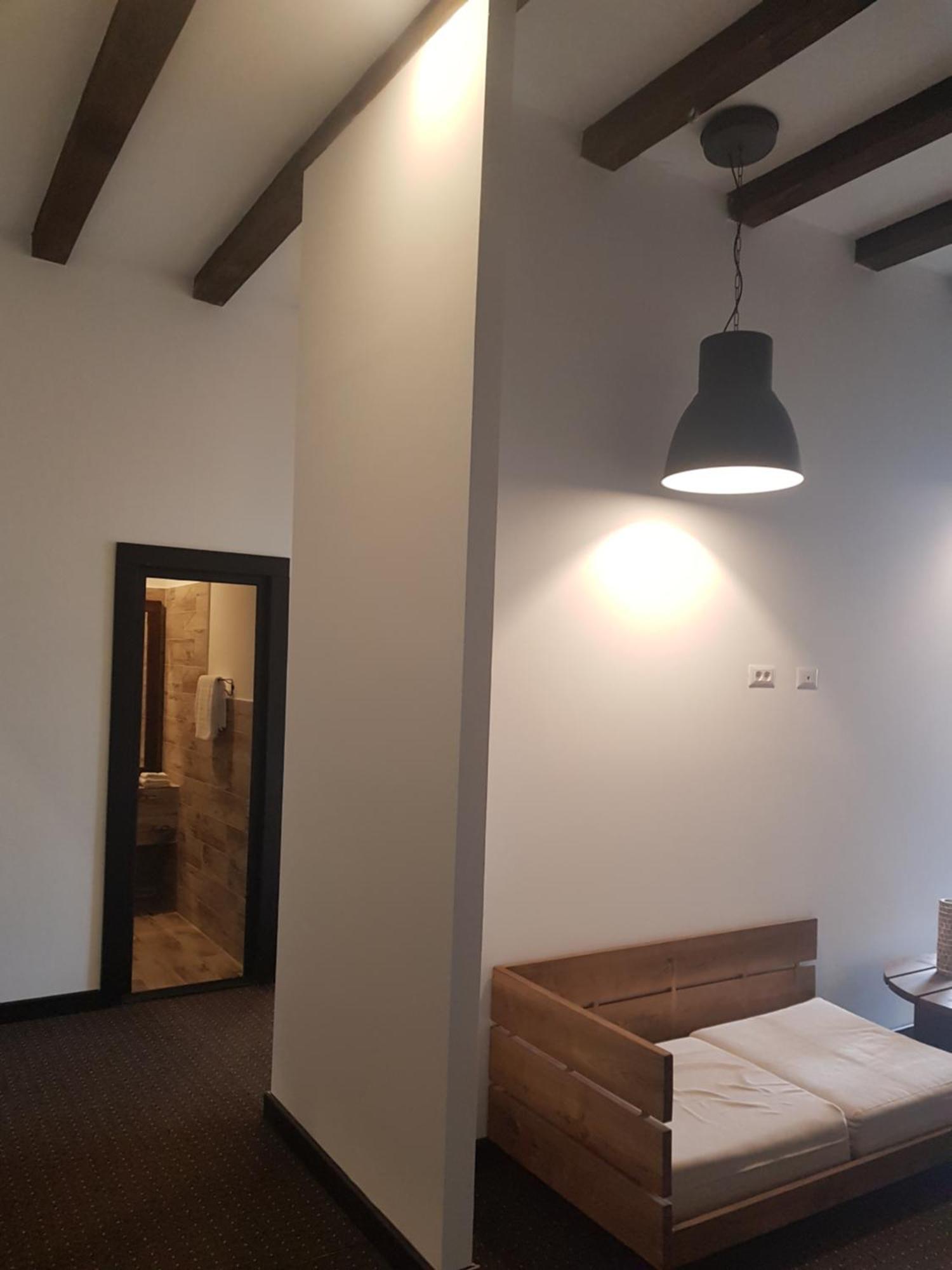 Pension Casa Drumetului Piatra Neamt Bagian luar foto