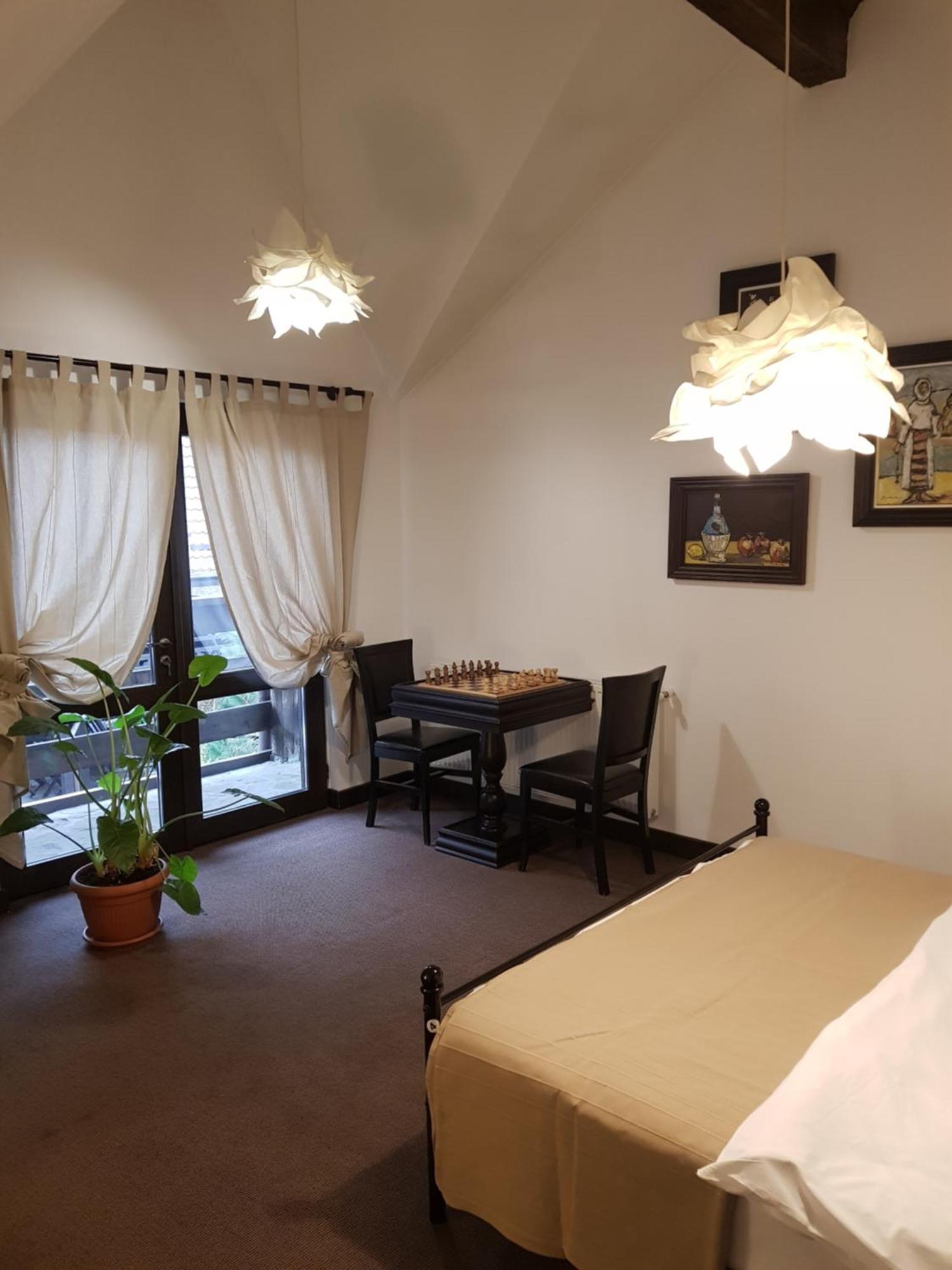Pension Casa Drumetului Piatra Neamt Bagian luar foto
